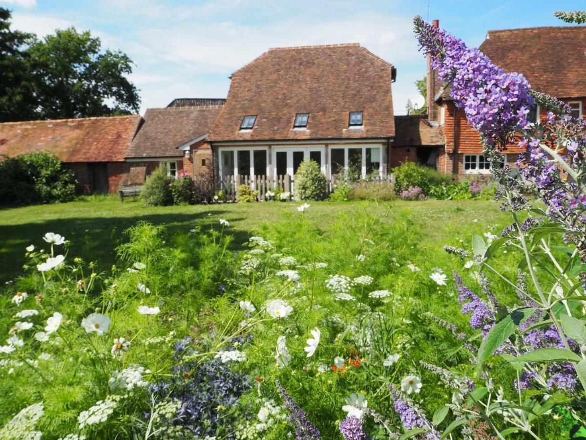 Old Stables Villa Pulborough Buitenkant foto